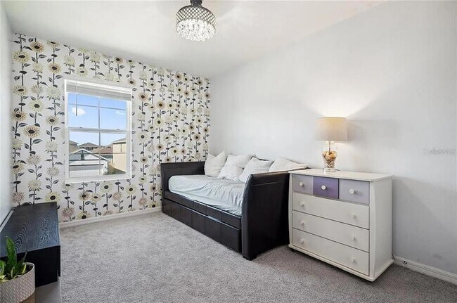 Foto del edificio - 16051 Soft Fern Trce