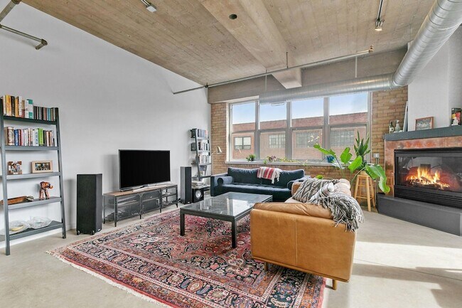 Foto del edificio - 901 N 3rd St