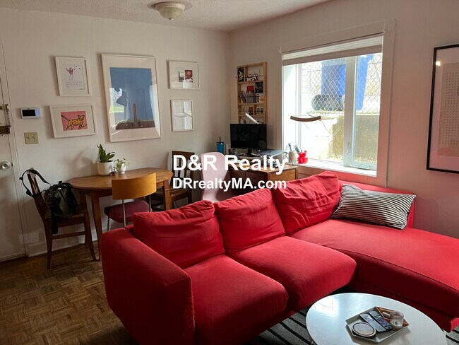 Foto del edificio - 524 Putnam Ave