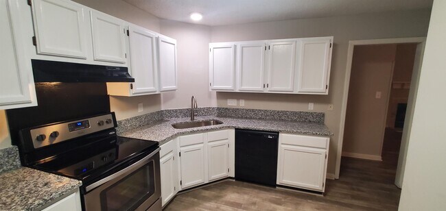 Building Photo - 5720 Ebley Ln