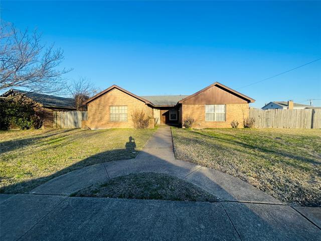 Primary Photo - 1424 Brook Meadow Cir