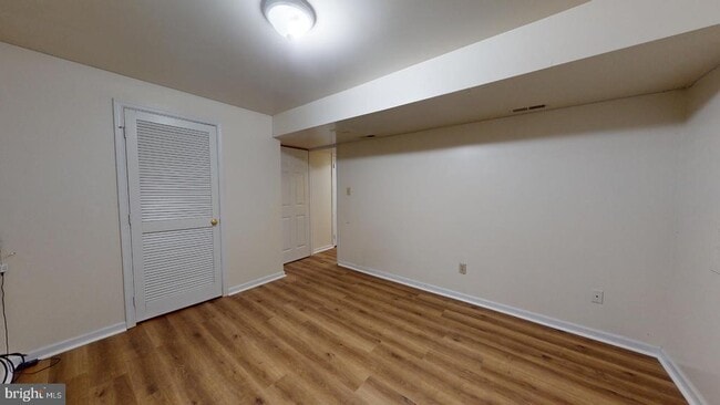 Building Photo - 110 Rolling Hill Ct