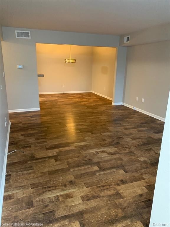 19126 Northridge Dr, Northville, MI 48167 Condo for Rent in