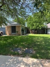 Building Photo - 2110 Redwing Way
