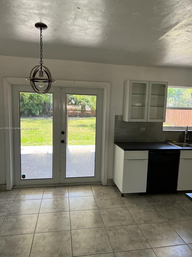 5634 Madison St, Hollywood, FL 33023 House Rental in Hollywood, FL