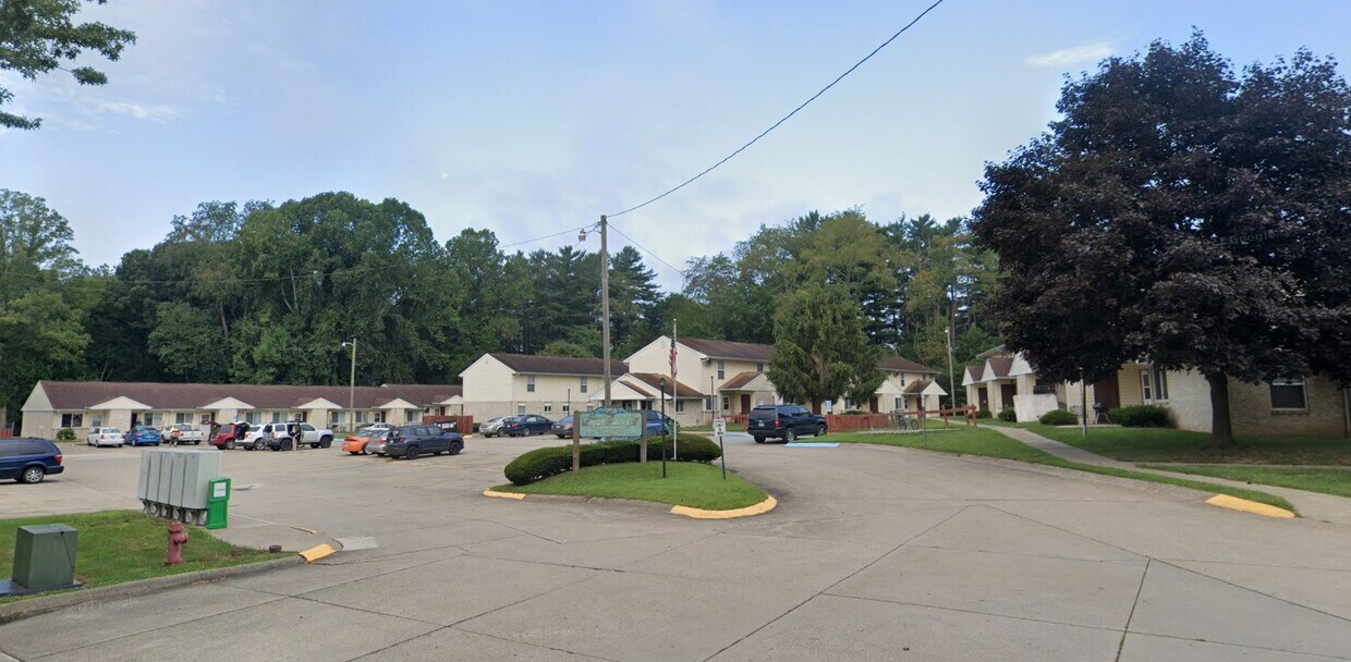 Foto principal - 1008 Hayden Pl