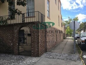 Building Photo - 301 E Liberty