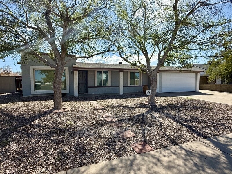 Primary Photo - 19019 N 15th Dr