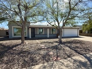 Building Photo - 19019 N 15th Dr