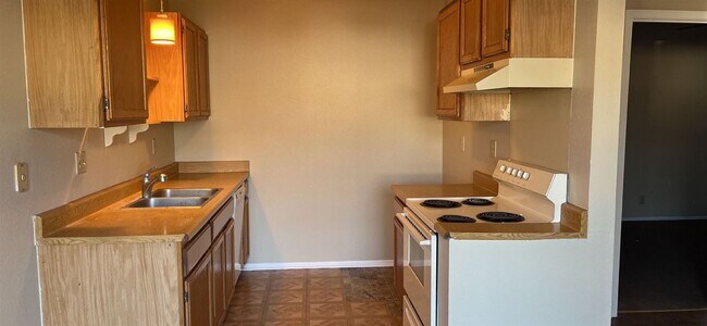 Building Photo - 3 br, 2 bath House - 6851 Arbor Springs Dr