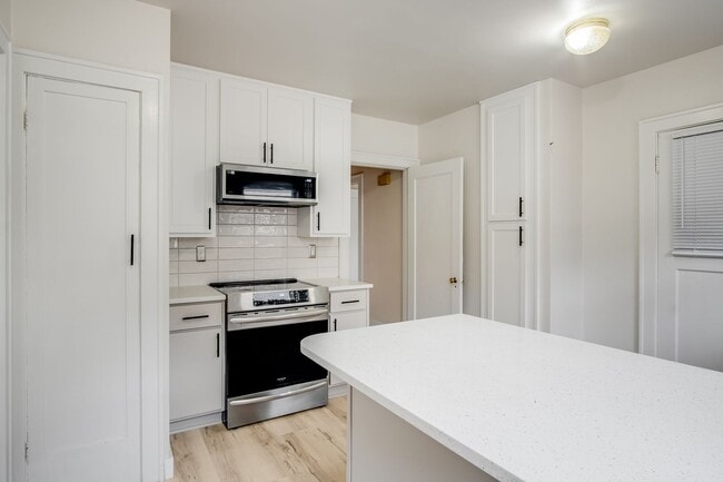 Foto del edificio - Beautiful 3 Bed, 1 Bath Rental Home in Irvington Portland!