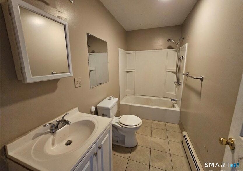 Foto del edificio - 417 E Main St