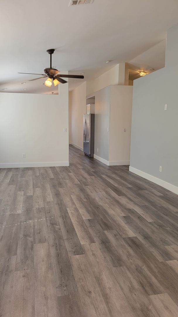 Building Photo - Charming Single Story 3 Bedroom Home For R...