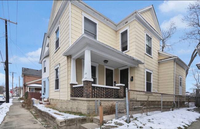 Foto del edificio - 114 Jay St