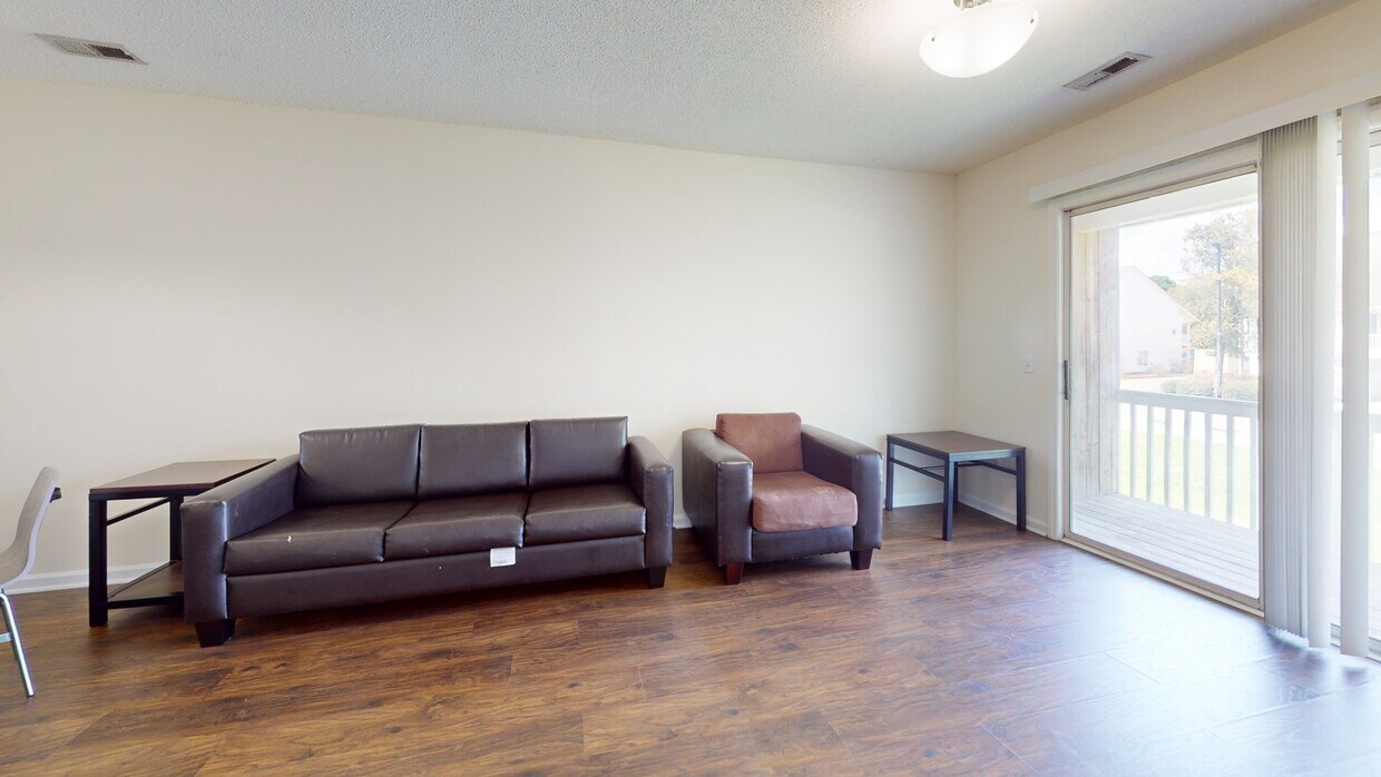 Photo - Seahawk Retreat Apartments