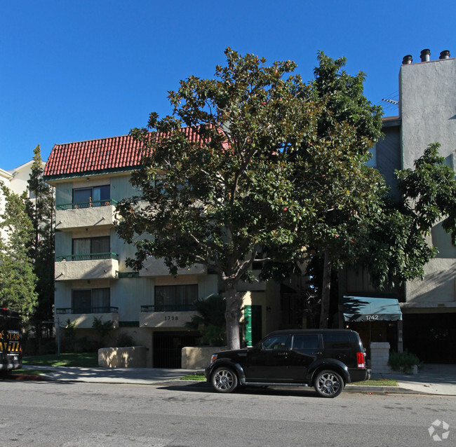 Foto del edificio - 1738 S Bentley Ave