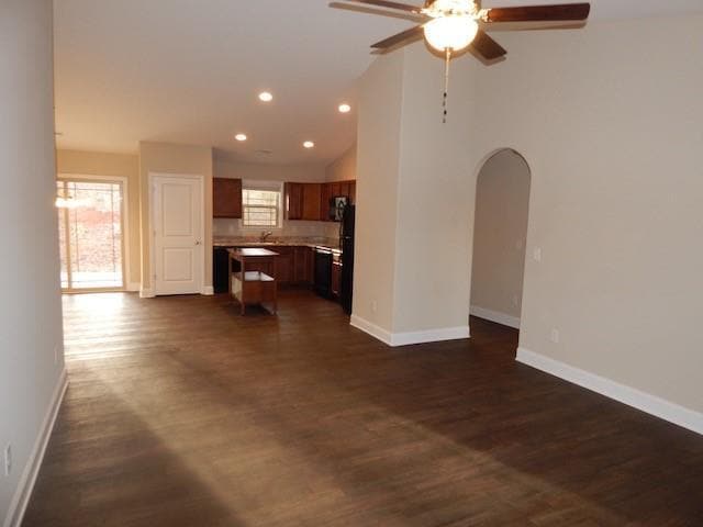 Building Photo - 344 S Stonegate Dr