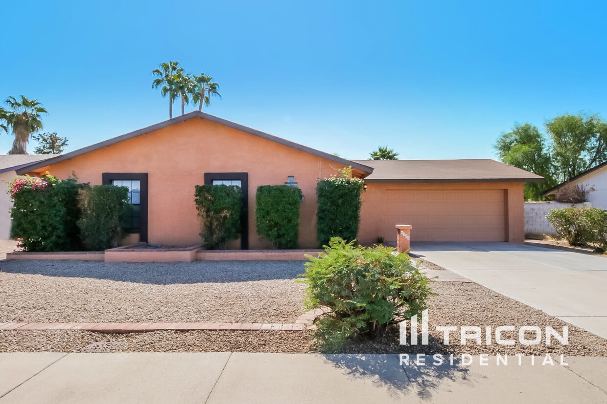 Foto principal - 6309 E Ivyglen St