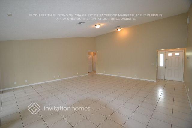 Foto del edificio - 301 SW 27th Ave