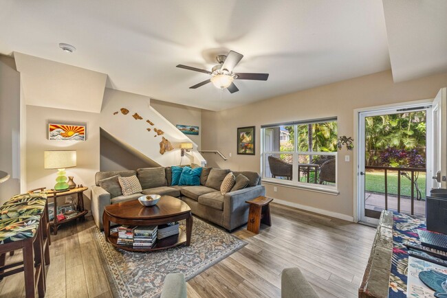 Building Photo - Available NOW! Spacious 3-Bedroom Furnishe...