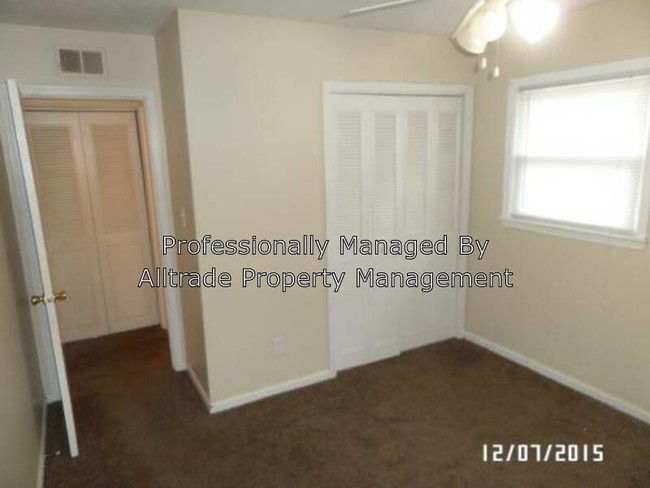 Foto del edificio - 212 W Montgomery Ave