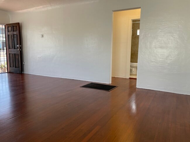 Foto del edificio - 712 S 37th St