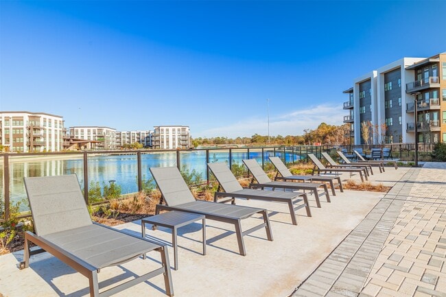 Foto del edificio - 10505 Deerwood Rd