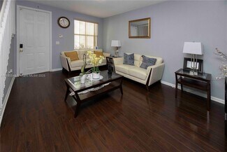 Building Photo - 873 NW 135th Ave