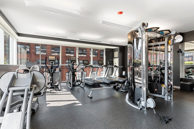 Foto del edificio - 220 WIL