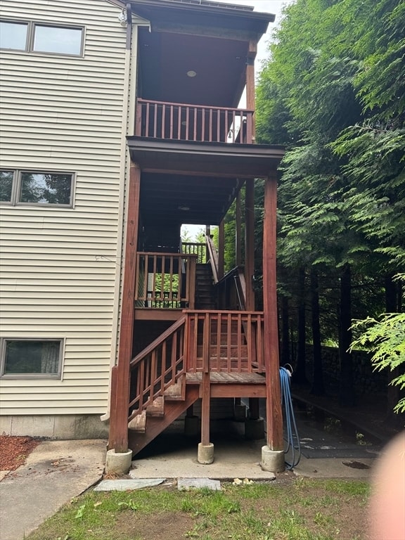 Building Photo - 271 Wanoosnoc Rd