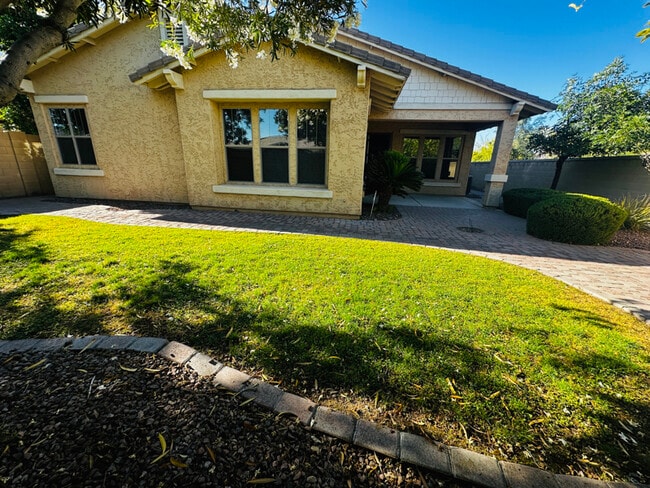 Building Photo - 20377 W Terrace Ln