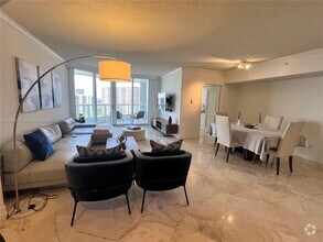 Building Photo - 21055 Yacht Club Dr
