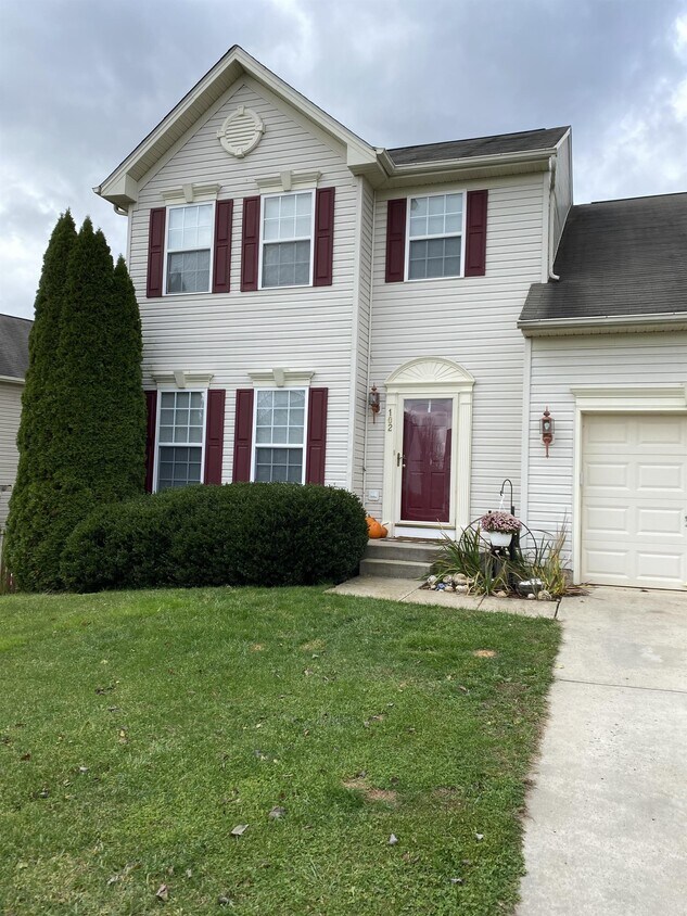 102 Broad Leaf Ct, Rising Sun, MD 21911 House Rental in Rising Sun