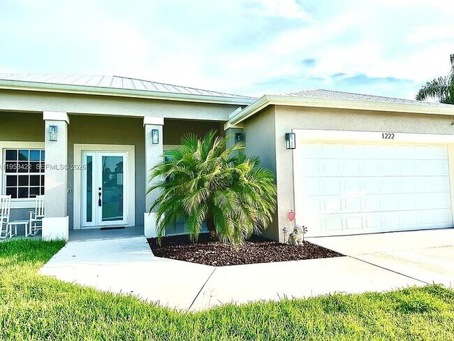 Foto del edificio - 1222 SW Herald Rd