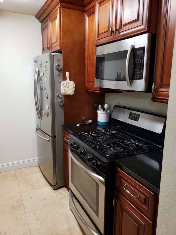 Building Photo - 2053 Dixie Belle Dr