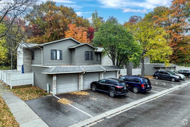 Foto del edificio - Tanager Creek Rental Townhomes