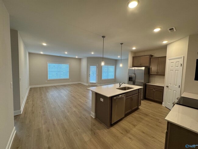 Foto del edificio - 122 Burdine St