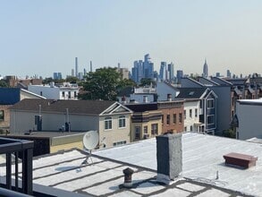 Building Photo - 41 Thorne St
