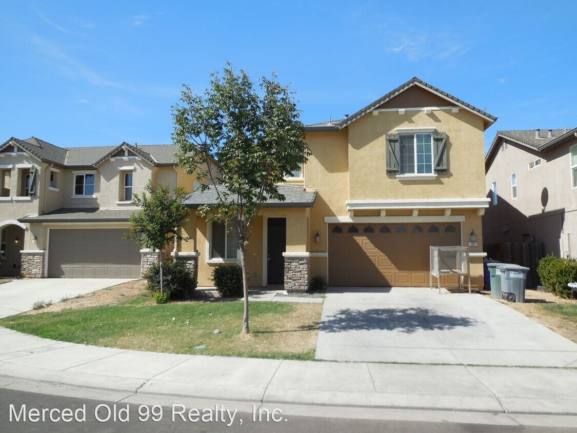 4 br, 2.5 bath House 147 Ostrander Ct House Rental in Merced, CA