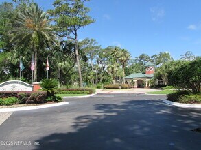 Building Photo - 120 Veracruz Dr