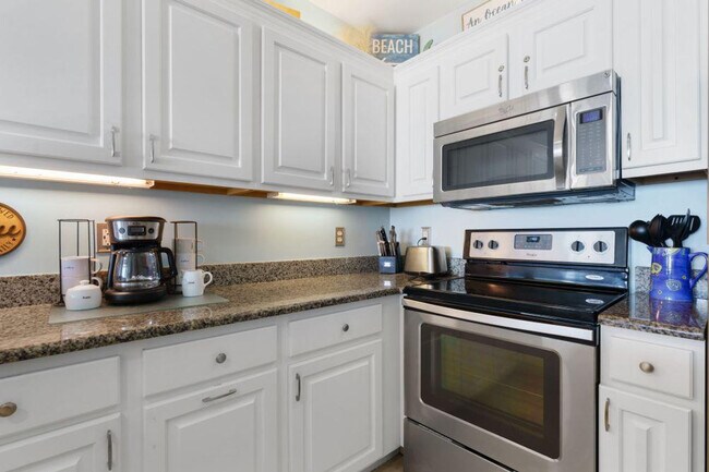 Foto del edificio - 24720 Perdido Beach Blvd