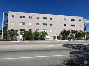 Building Photo - 2311 NW 22nd Ave