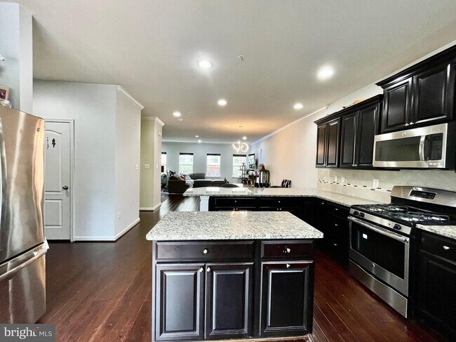 Foto del edificio - 7004 Foxton Way