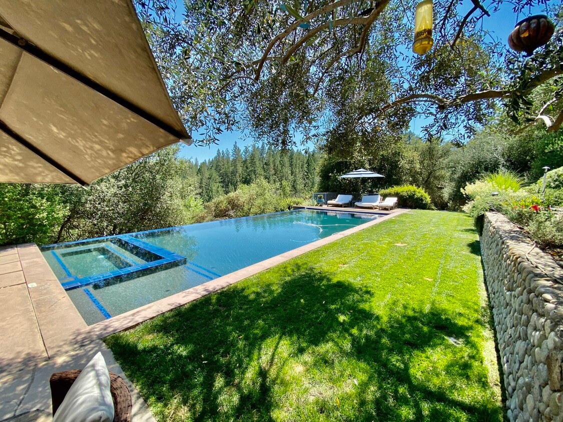 Foto principal - 3594 Silverado Trail N
