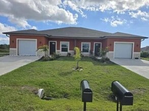 Building Photo - 13273 Blake Dr
