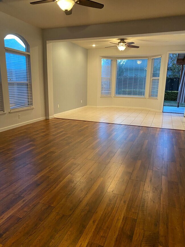 Foto del edificio - Great Turlock Location