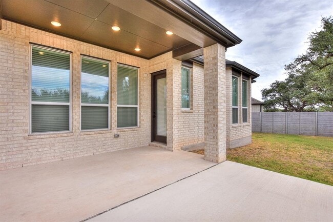 Building Photo - 124 Timber Gln Ln