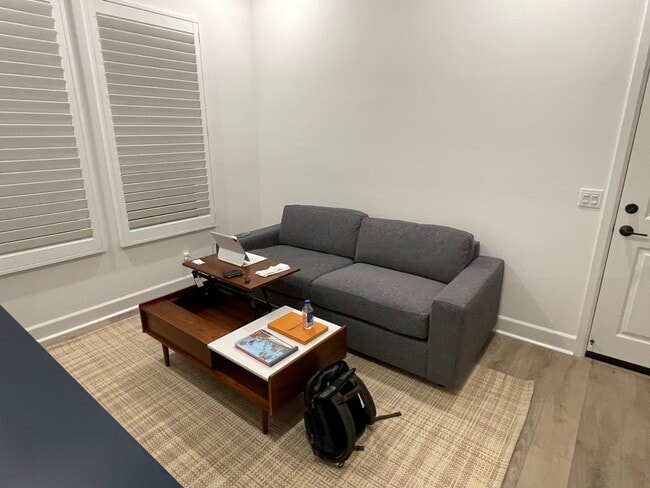 Building Photo - 8123 Denali Dr