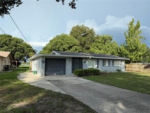 Building Photo - 151 S Triplet Lake Dr
