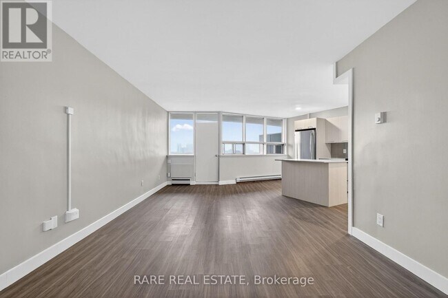 Building Photo - 4340 Bloor St W